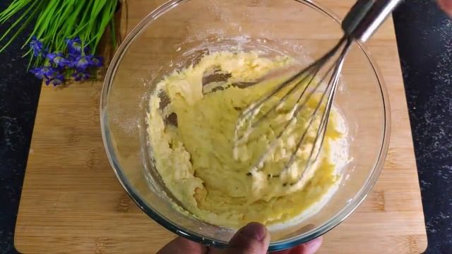 СОСИСКИ просто так не ем, а делаю их по этому рецепту на сковороде! Сосиски в тесте на кефире! смотреть онлайн