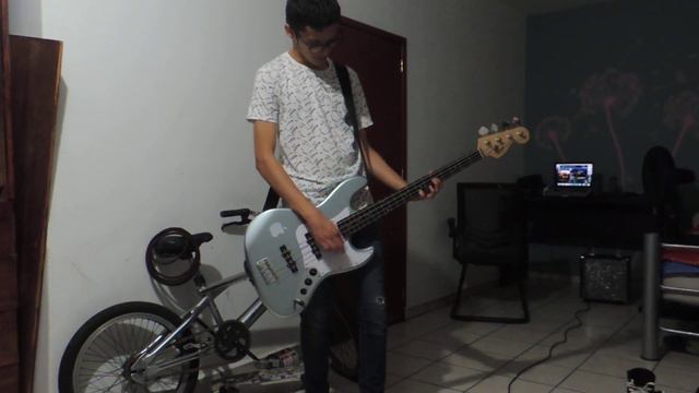 Carousel blink182 bass cover смотреть онлайн