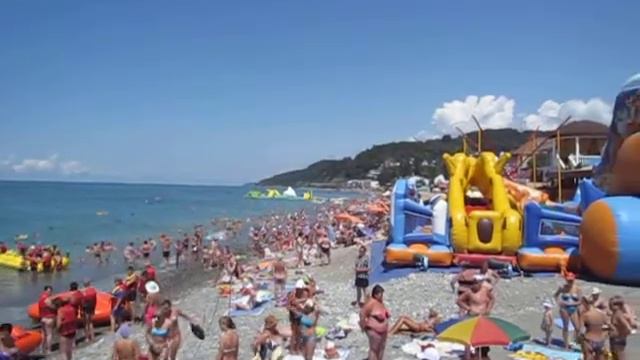 Центральный пляж в Лоо видео смотреть онлайн