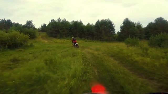 Обкатка мотора CRF250X по полям смотреть онлайн