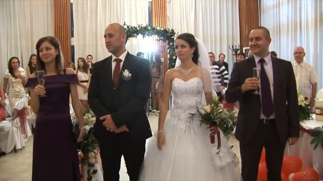 Svatba s Valentin Kalchev смотреть онлайн