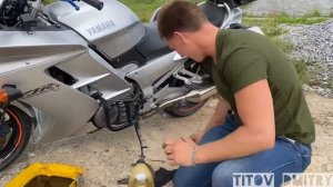 Автомобильное масло (Лукойл) в мотоцикл, замена масла Yamaha FJR 1300