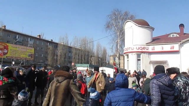Хоровод на Масленице в Семилуках (10.03.2019) смотреть онлайн