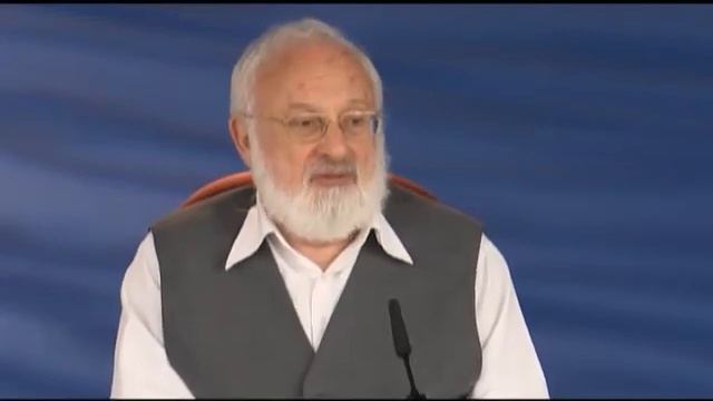 Служить Творцу и человечеству смотреть онлайн