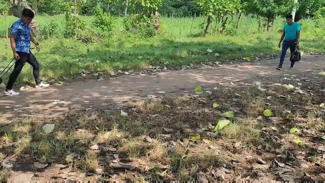 Jugaba con 2 hombres? hasta que pasó esto?? смотреть онлайн