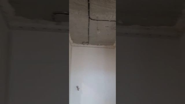 Натяжные потолки в двухкомнатной квартире. До и после. смотреть онлайн