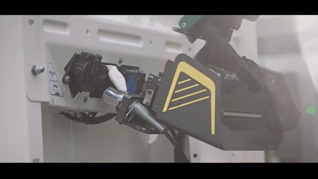 GAUSSIN New hydrogen-powered 100% autonomous vehicle with robotic arm for 0emission Yard Automation смотреть онлайн