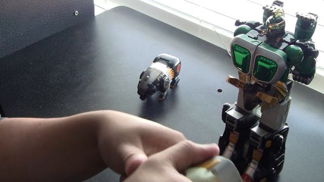 Power Rangers Wild Force - Kongazord Review смотреть онлайн