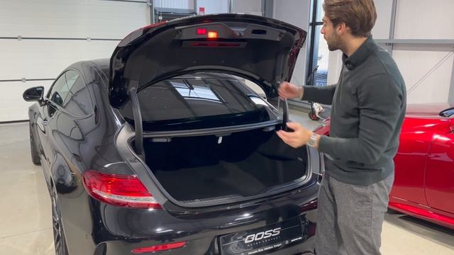 2017 Mercedes C63 Premium смотреть онлайн