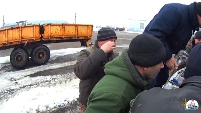 Крупномасштабное ТО техники. Запуски ЗИЛов-130 и ГАЗ-3307 после зимы. смотреть онлайн