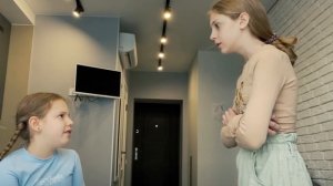 ЛЕДИ ДИАНА ИЗДЕВАЕТСЯ НАД ДАНОЙ. МАЛЕНЬКАЯ ДЕВОЧКА ИЗ ДЕТДОМА ТЕРПЕЛА ВСЁ.  НАКАЗАЛА СЕСТРУ ДАНУ