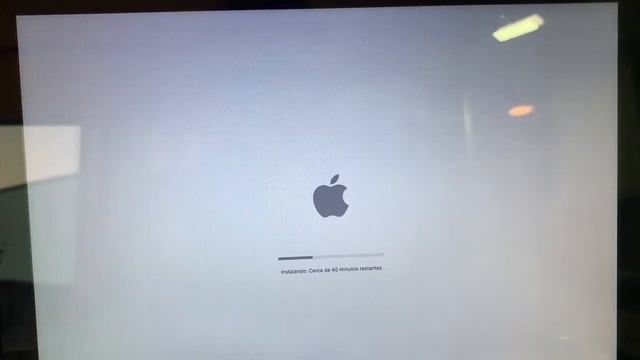 Instalei o macOS High Sierra no meu MacBook Pro 2011 ! - Davi Grofotzki смотреть онлайн