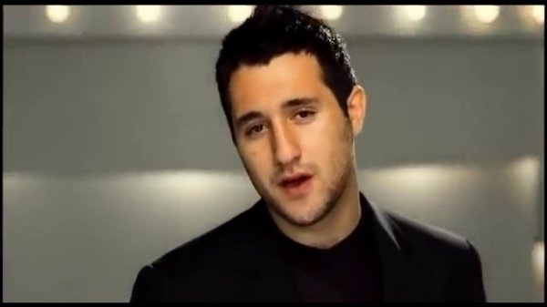 Elton John & Blue - Sorry Seems To Be The Hardest Word [HQ]