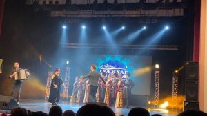 Игорь Езеев и Ирина Хидирова аккомпанирует Артур Есенов. Танцует: Ансамбль танца Ацырухс.