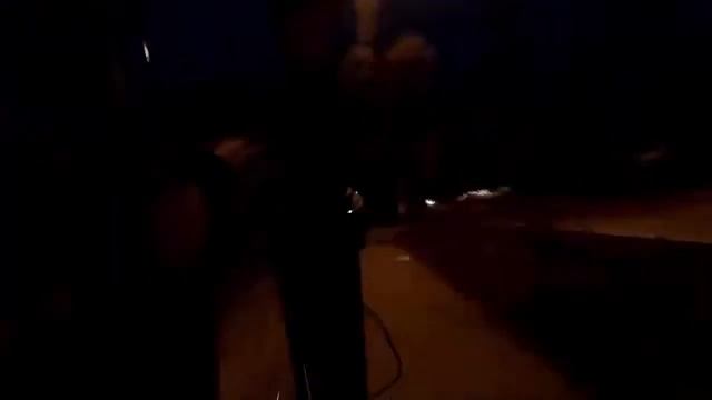 На велосипедах поздно вечером смотреть онлайн