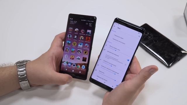 Распаковка Sony Xperia XZ3 и тест камеры смотреть онлайн