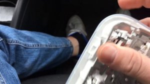 Снятие плафона на Renault Megane 3/Fluence