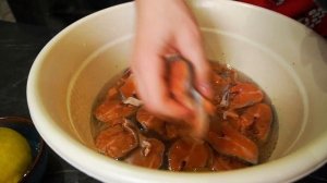 Джерки из горбуши - ВЯЛИМ и СУШИМ рыбу к пиву - вкуснейший рецепт за 2 минуты!