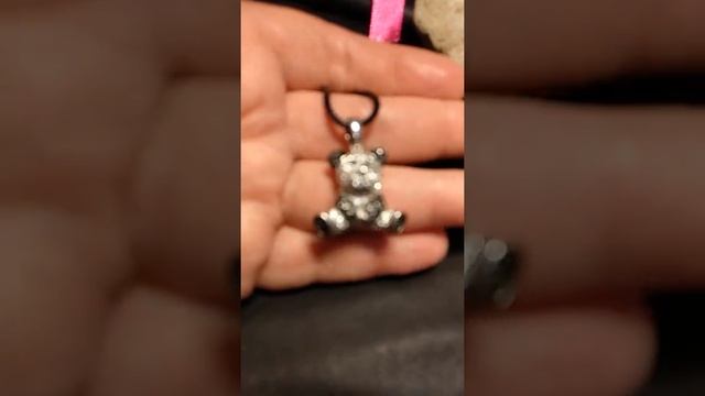 Мишка, кулон смотреть онлайн