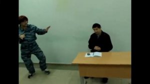 Как стать лицензированным охранником (пародия)