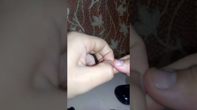 Беспроводные наушники не заряжаются, что делать ? смотреть онлайн