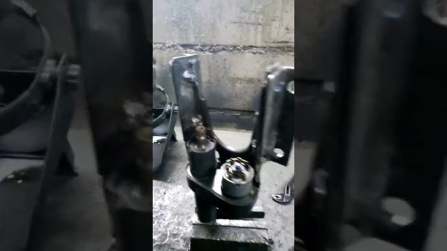 регулируемая рулевая колонка（2） смотреть онлайн