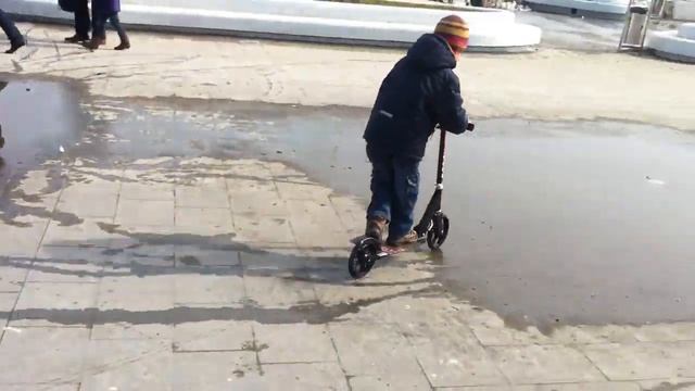 фигурное вождение по лужам смотреть онлайн