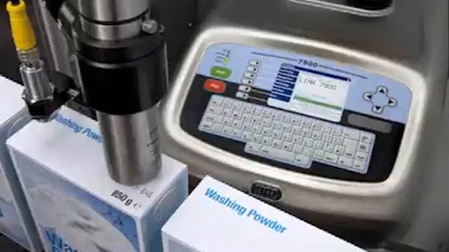 Каплеструйный принтер Linx 7900.