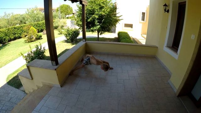 Отжимания на одной руке - 10 раз. Даниил Бортко (7лет., 2010г.) смотреть онлайн