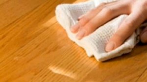 Выводим пятна с линолеума!!