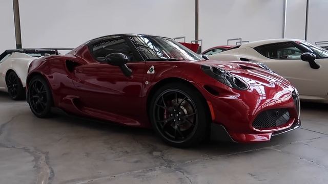 Alfa Romeo 4c Quadrifoglio - The 4C Alfa Should Have Built!! смотреть онлайн