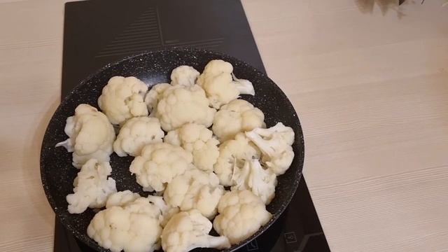 фкусная минутка-рёбрышки в волшебном вкусном соусе и самый простой способ готовки цветной капусты смотреть онлайн
