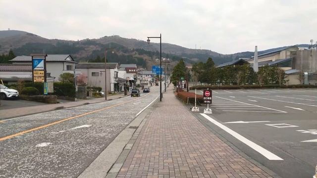 Прогулка по деревне с термальными источниками, Хаконе смотреть онлайн