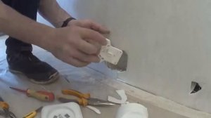 Монтаж розетки для электроплиты.