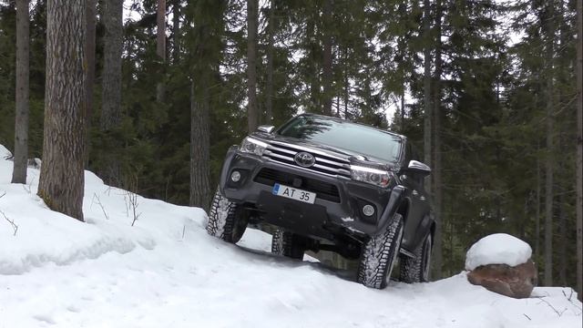 Arctic Trucks Finland: Toyota Hilux 2018 AT35