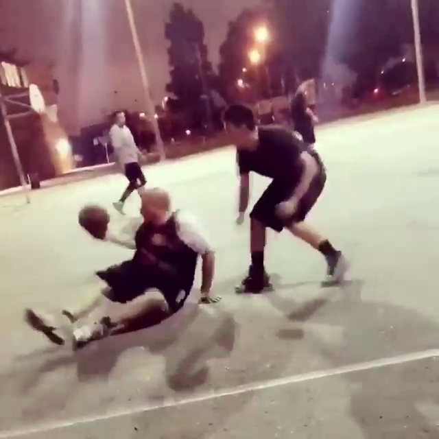 Толстячок финтит смотреть онлайн