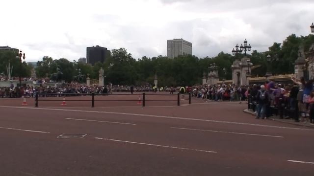 The Changing Of The Guard - Buckingham Palace, London