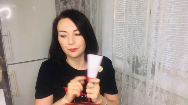 Уход за кожей, дополнительные средства (маски, сыворотки, масло для лица) смотреть онлайн