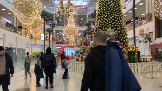 ?1-я ЧАСТЬ?САМЫЙ БОЛЬШОЙ МЕГАЦЕНТР КРАСНОДАРА?@Alexsey69 смотреть онлайн