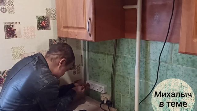 Василий осваивает новую профессию! смотреть онлайн
