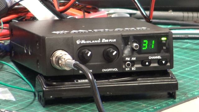 Midland 203 Plus UK CE MultiNorm CB Radio (mobile) - On The Air Test