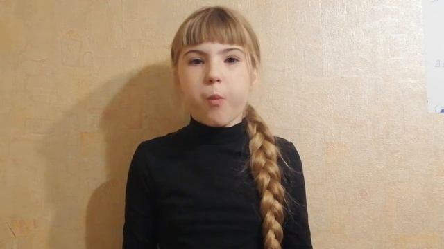 Маяковский "Скрипка и немножко нервно"/ Жданович Янина смотреть онлайн
