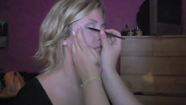 Bound To You (Burlesque) inspired makeup tutorial смотреть онлайн