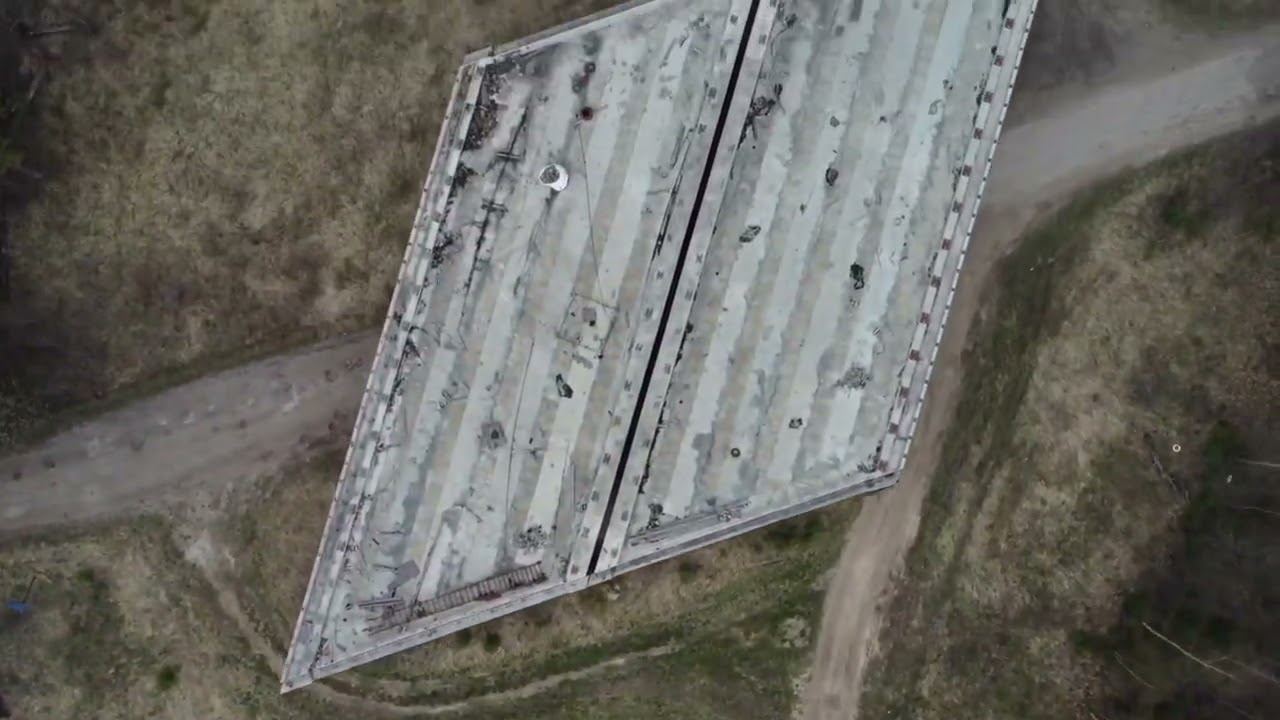 Заброшенный дублёр А-108 смотреть онлайн