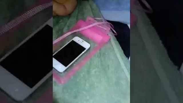 Мой челендж айфон 4S в воде смотреть онлайн