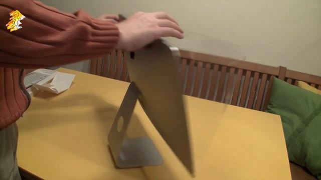 Unboxing & First Start iMac 2012 21.5" i7 16GB 1TB FusionDrive смотреть онлайн