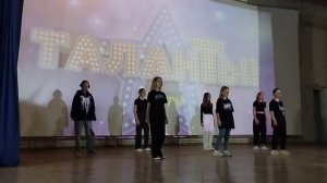 легкий танец под песню "i got love. Miyagi" ❤