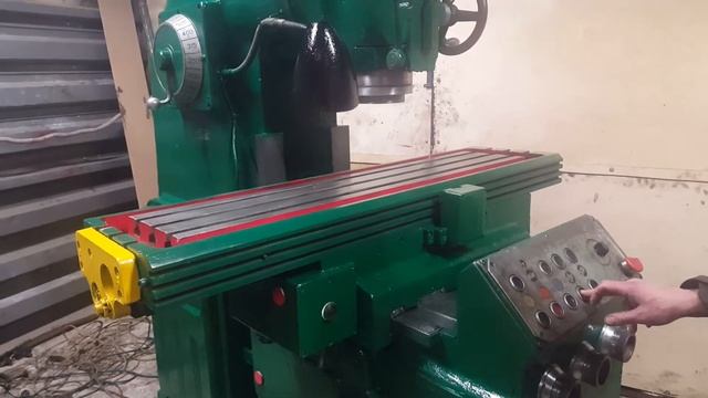 Станок вертикально-фрезерный 6А12П подача смотреть онлайн