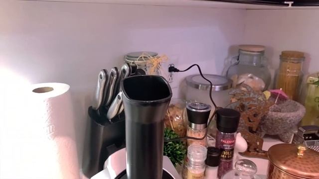 The Yonanas Classic Original Healthy Dessert Fruit Soft Serve Maker смотреть онлайн