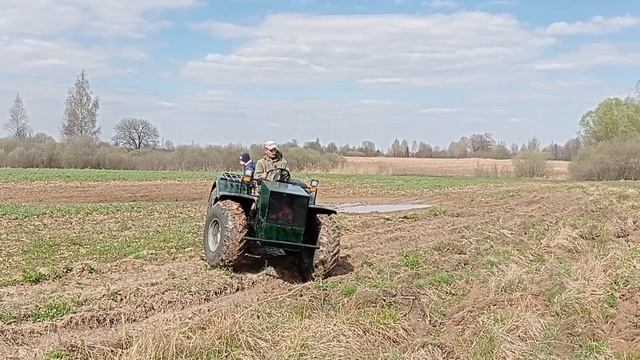 Самодельный лёгкий вездеход на ободрышах от газ 66 ( часть 6) смотреть онлайн